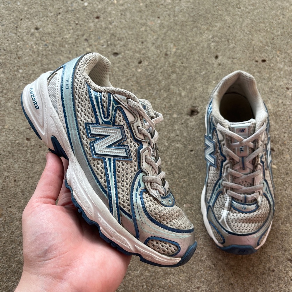 New Balance 740 Kids Sneakers Silver Blue White Casual ABZORB PZ740 Size 1.5